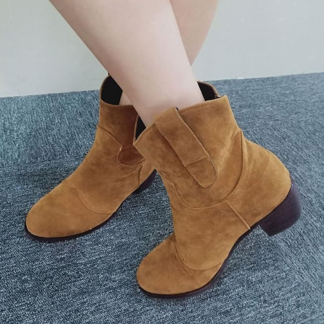 Darcy | Vintage Cowboy Ankle Boots for Women