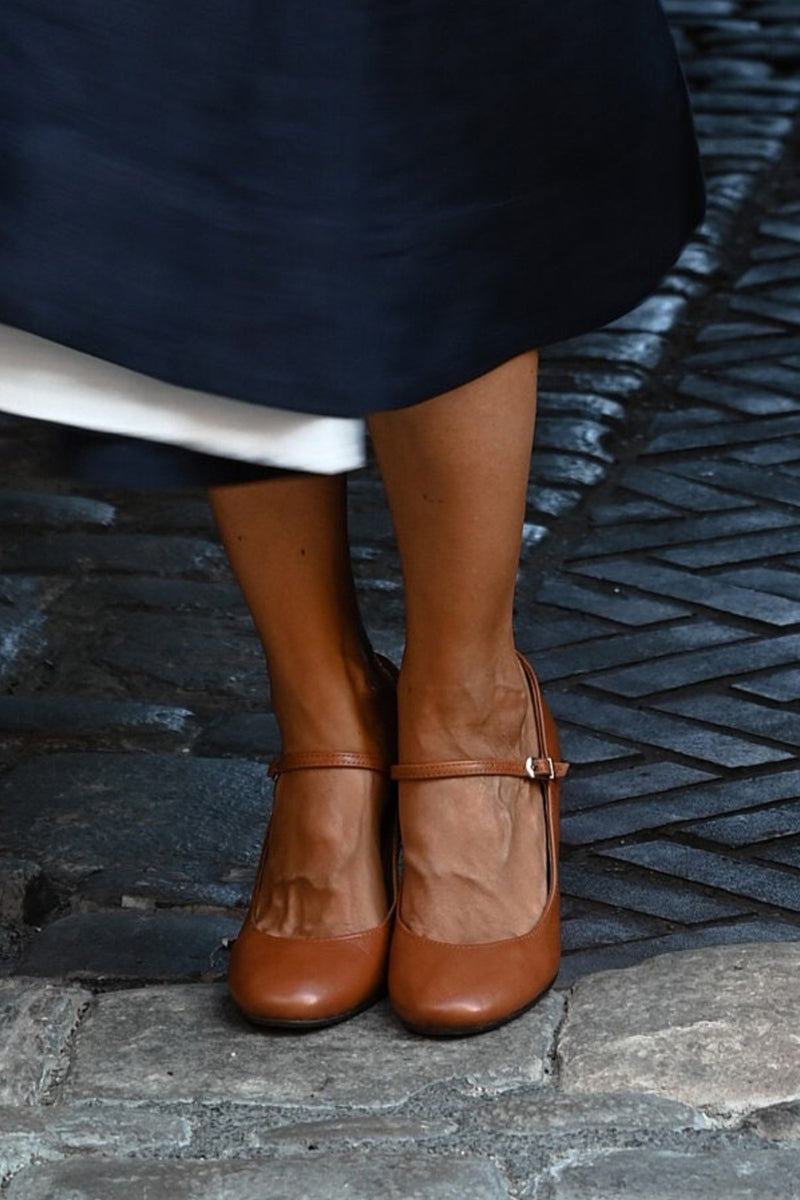 Josiane | Classic Strap Heels