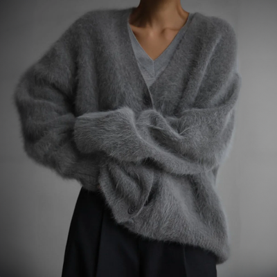 Danica | Elegant Knitted Cardigan