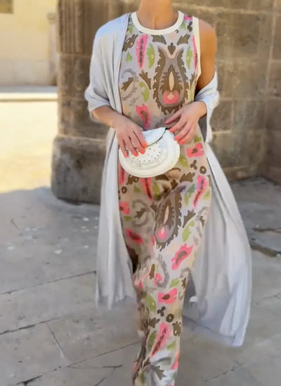 Bella - Two-Piece Set with Urban Style Print
